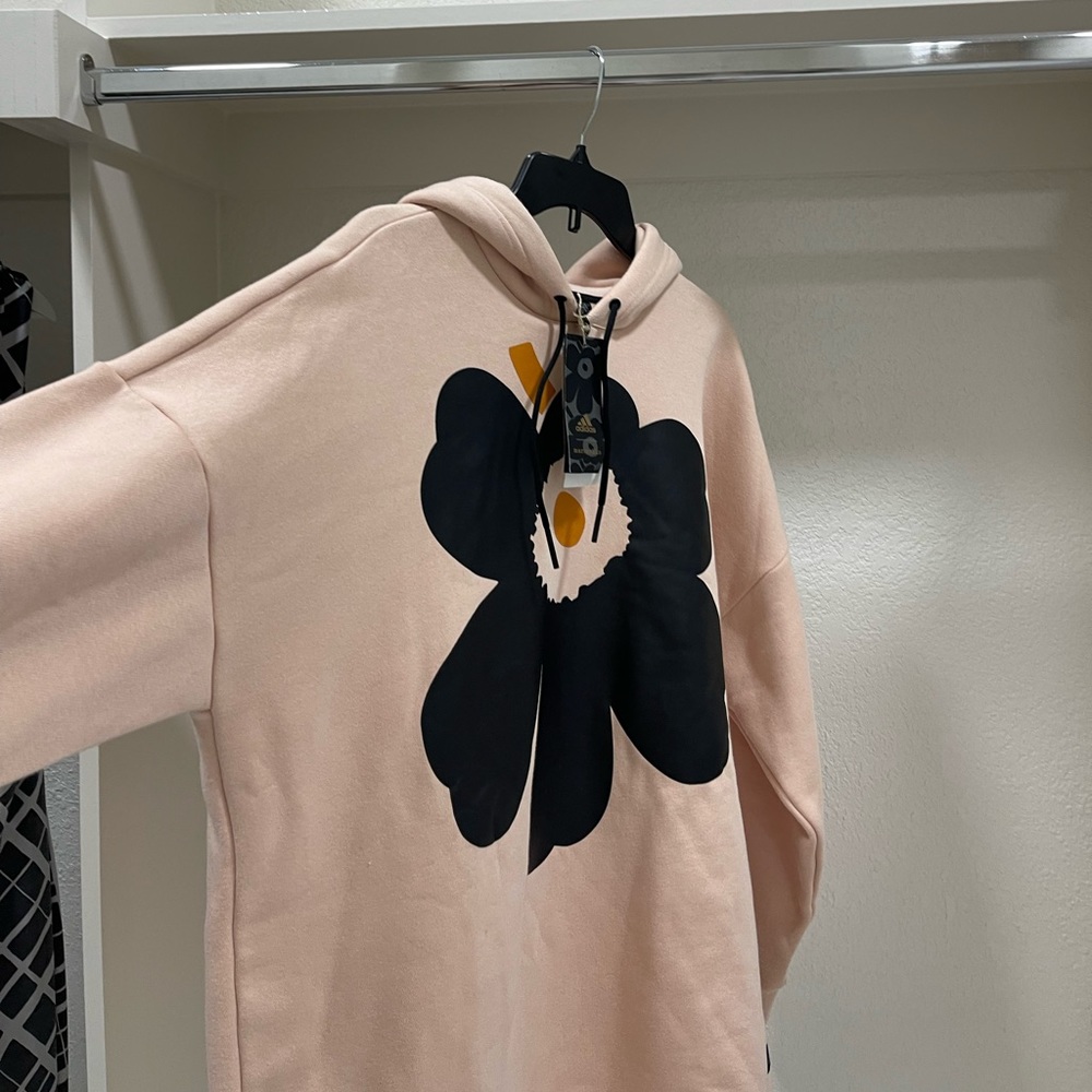 Women’s hoodie